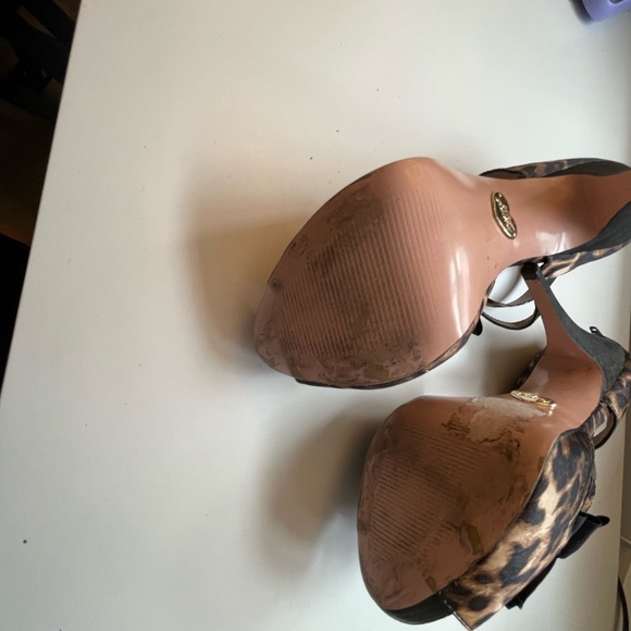 Betsy Johnson HEELS. size 8 - Picture 5 of 5